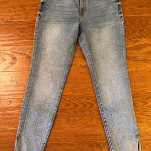 Kensie Light‎ Distressed Blue Skinny Jeans